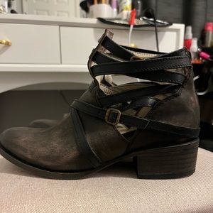 Freebird Stair Boots Size 8